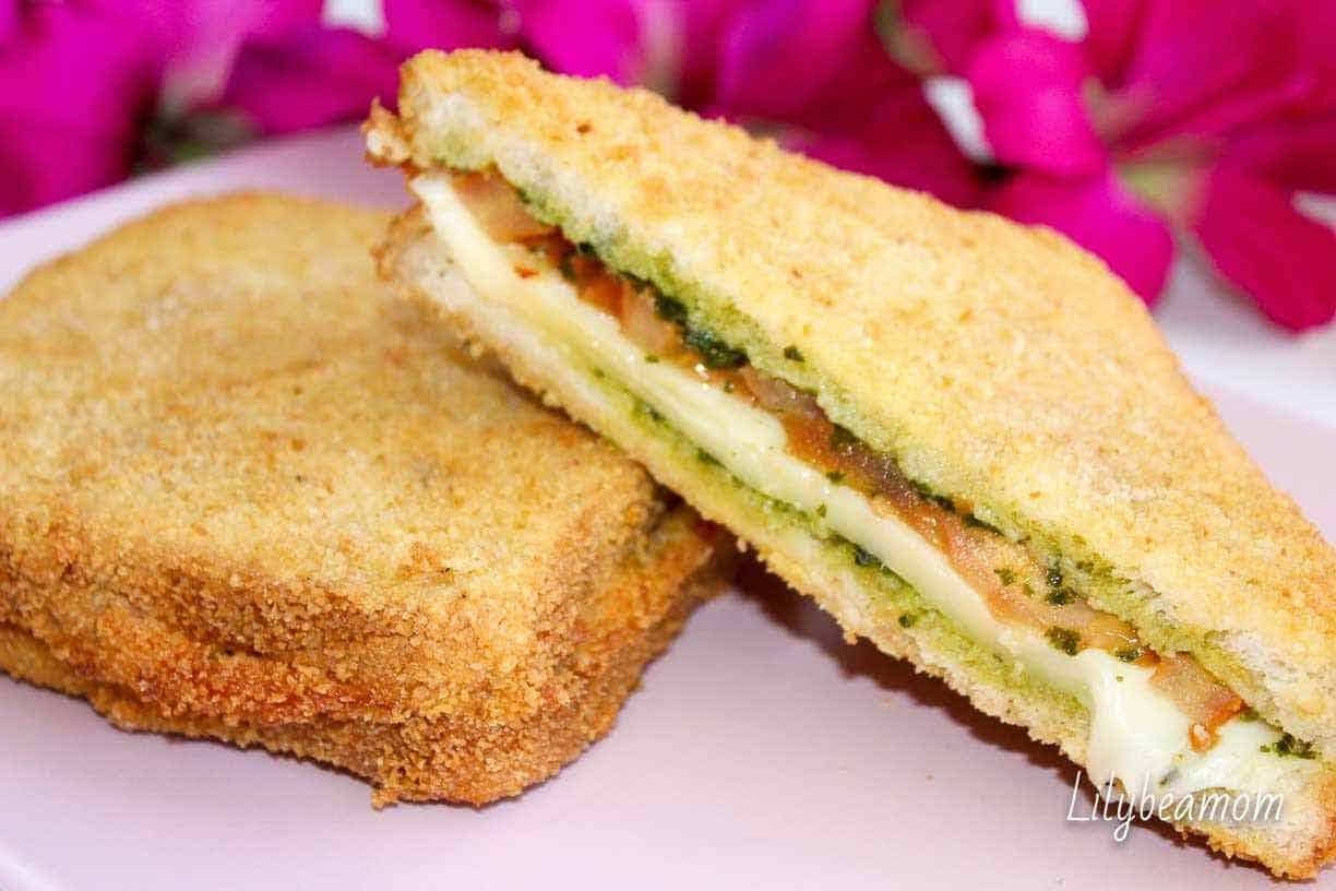 Toast Fritto Con Edamer E Pomodoro Panini Sopraffini