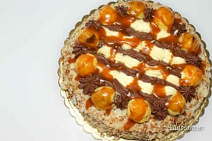 Saint Honoré al rum e caramello