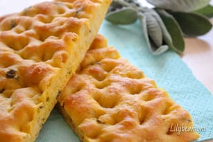 Schiacciata zafferano e salvia | paninisopraffini.com