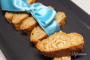 Cantuccini noci e Sambuca | paninisopraffini.com
